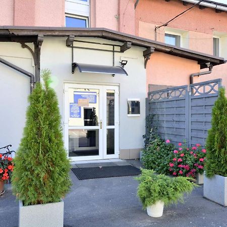 Noclegi Walbrzych - Pokoje Konrad Exterior foto