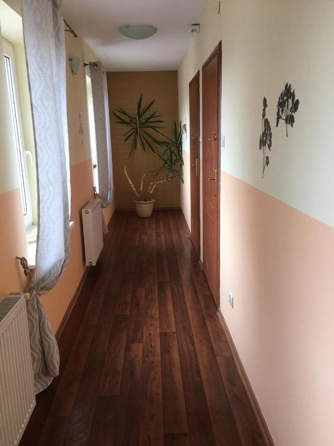 Noclegi Walbrzych - Pokoje Konrad Exterior foto