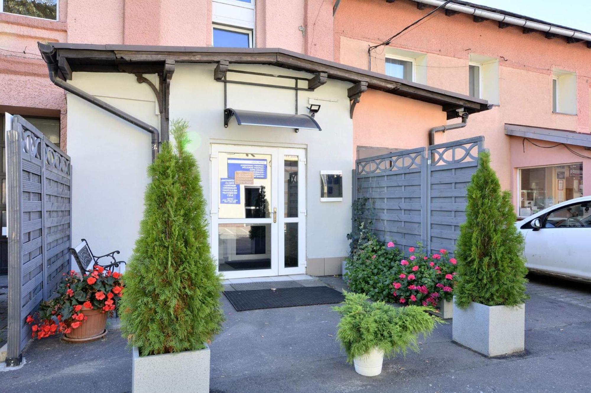 Noclegi Walbrzych - Pokoje Konrad Exterior foto